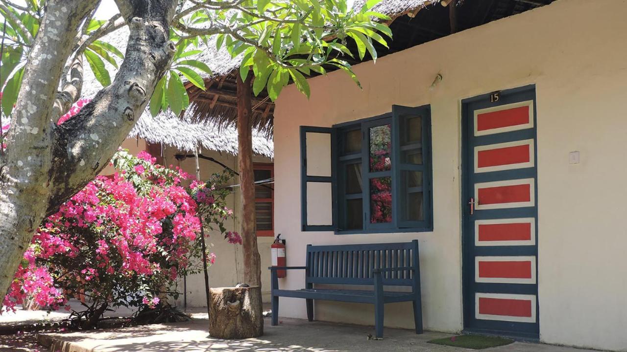 Paje By Night Bungalows Exterior foto