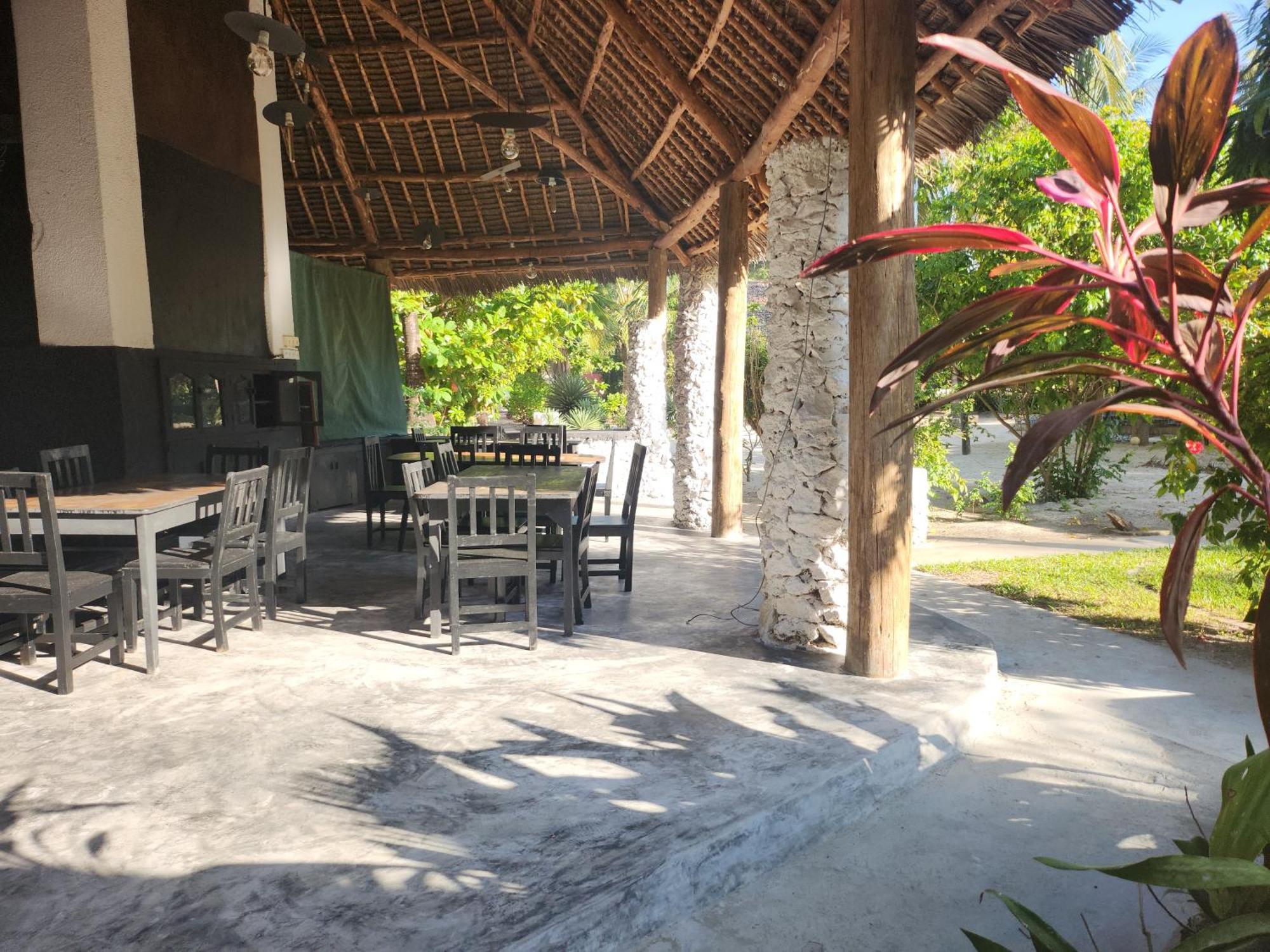 Paje By Night Bungalows Exterior foto
